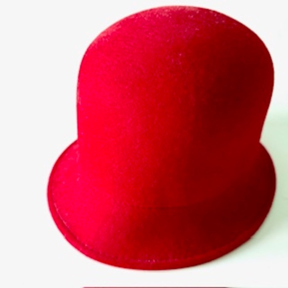 Red Wool Hat - Picture 3 of 5
